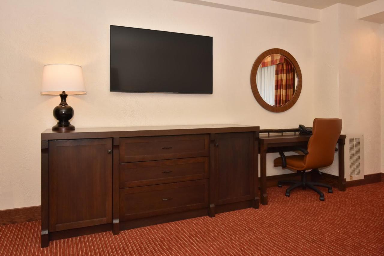 Slopeside Hotel By Seven Springs Resort Champion Extérieur photo
