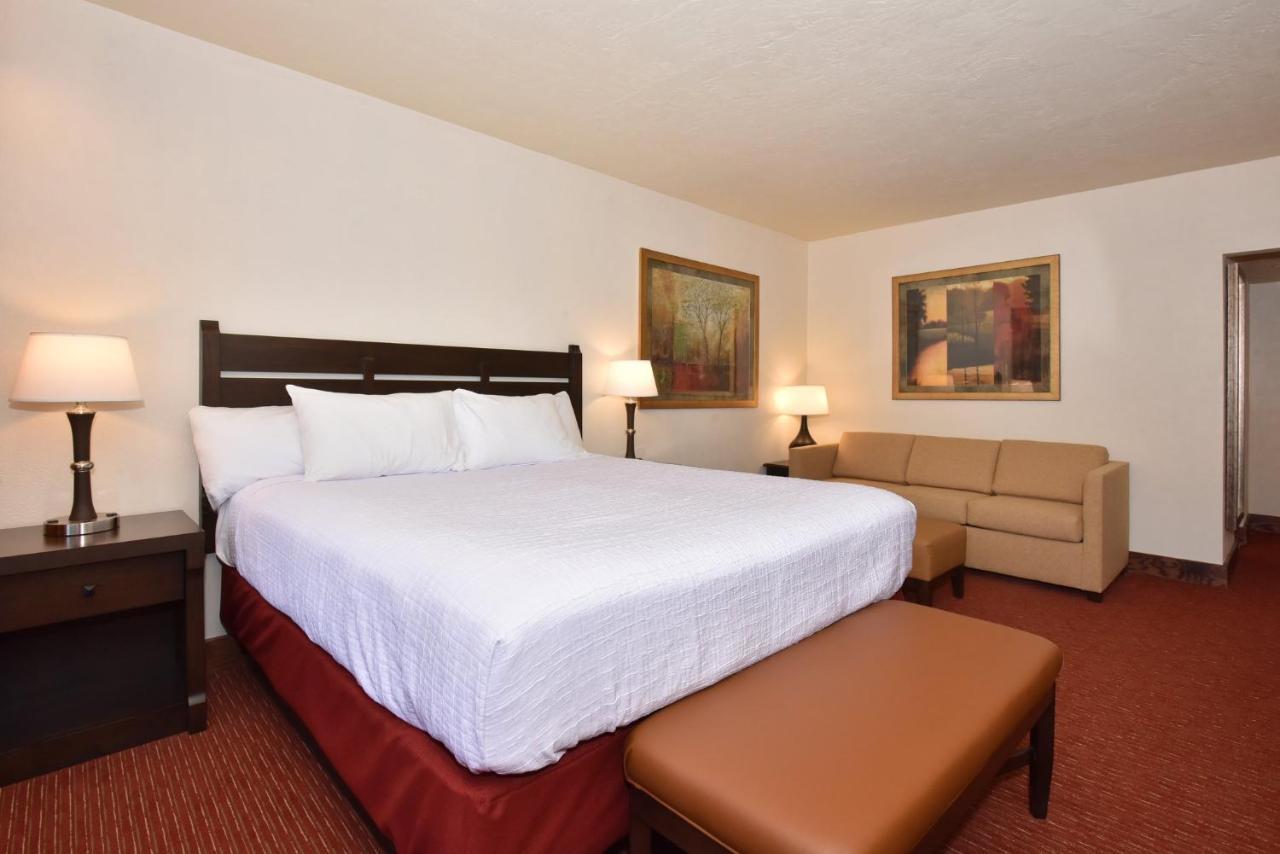 Slopeside Hotel By Seven Springs Resort Champion Extérieur photo