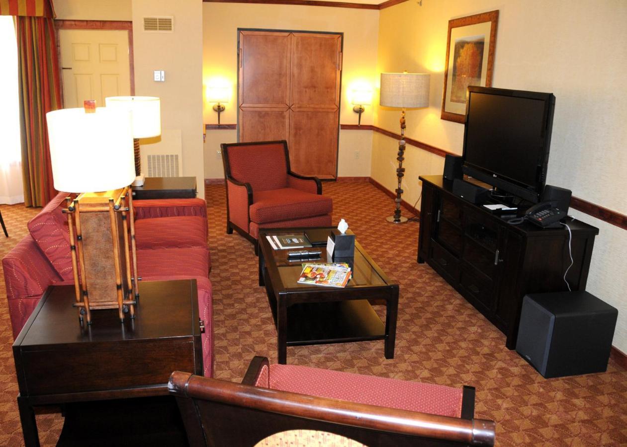 Slopeside Hotel By Seven Springs Resort Champion Extérieur photo
